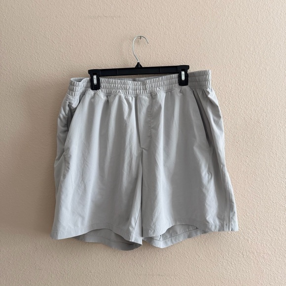 lululemon athletica Other - Lululemon Men’s Pace Breaker Lined Short 7”